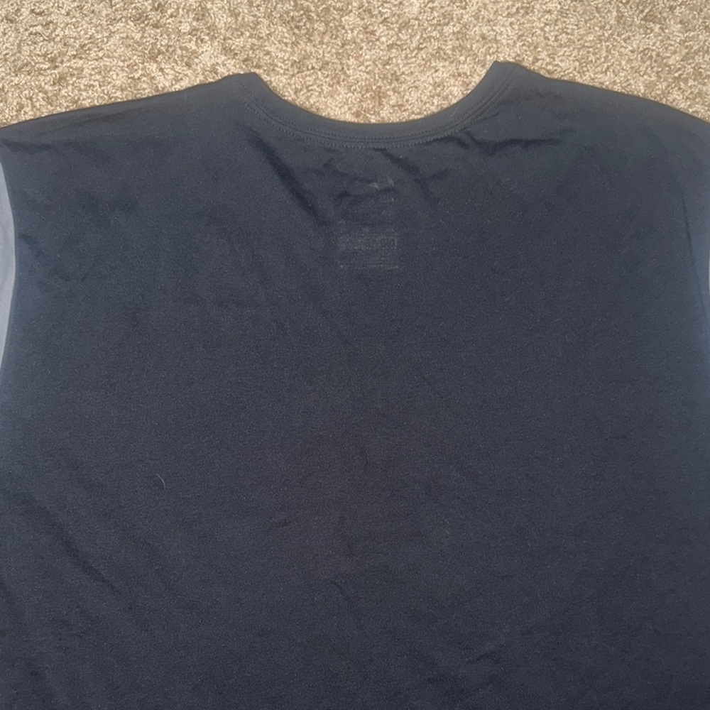 NWT Men’s Nike Kobe Bryant Black Mamba Dots Sheath Logo Dri Fit Tee Shirt SZ XXL - Picture 8 of 9